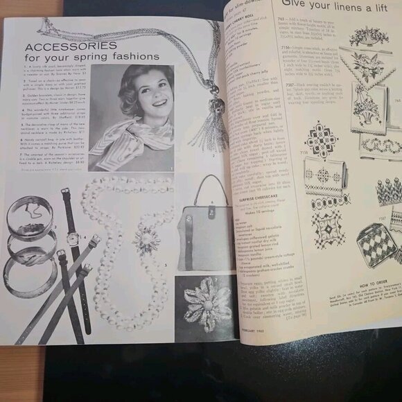 1962 Family Circle Magazine Spring Fashion Preview Cover Hairstyles Recipes - Picture 15 of 16